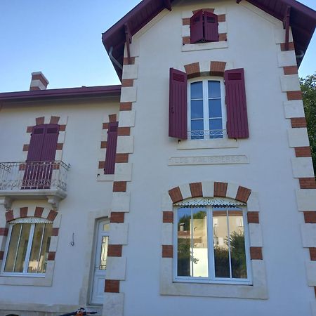 Les Palissieres - Chambres D'Hotes Mortagne-sur-Gironde Ngoại thất bức ảnh