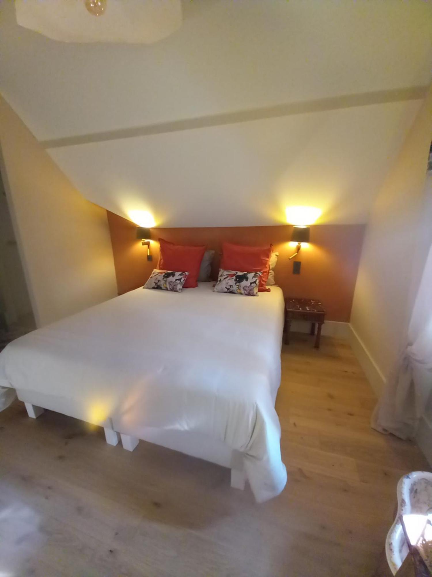 Les Palissieres - Chambres D'Hotes Mortagne-sur-Gironde Ngoại thất bức ảnh